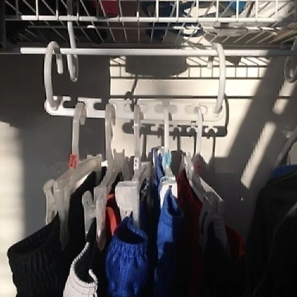 5 Wonder Hangers. Amazing space saving closet organizer